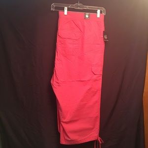 Adorable Gloria Vanderbilt capris